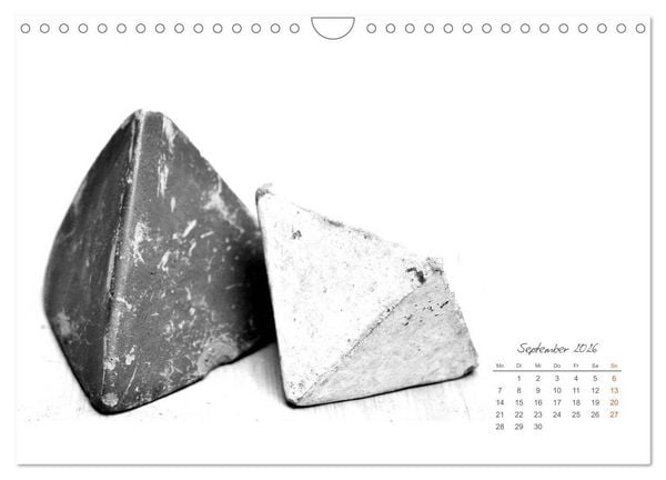 Produktbild: Gef&uuml;hle in Ton geformt - Intuitives plastisches Gestalten mit Tonerde (Wandkalender 2026 DIN A4 quer), CALVENDO Monatskalender