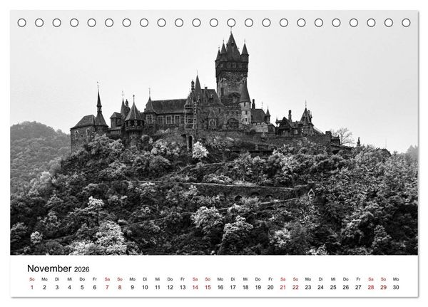 Produktbild: Burgen in schwarzwei&szlig; - Wie aus alten Zeiten (Tischkalender 2026 DIN A5 quer), CALVENDO Monatskalender