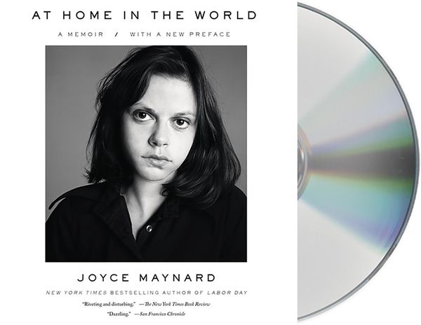 Produktbild: At Home in the World: A Memoir