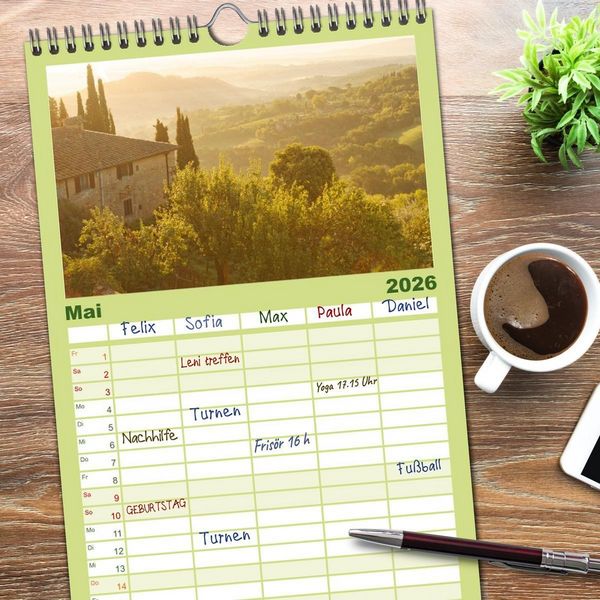 Produktbild: Familienplaner 2026 - Mediterraner Seelenfrieden mit 5 Spalten (Wandkalender, 21 x 45 cm) CALVENDO
