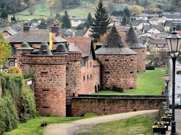 Produktbild: CALVENDO Puzzle Ein Motiv aus dem Kalender Herrliches Hessen - B&uuml;dingen | 1000 Teile Lege-Gr&ouml;&szlig;e 64x48cm Foto-Puzzle f&uuml;r gl&uuml;ckliche Stunden