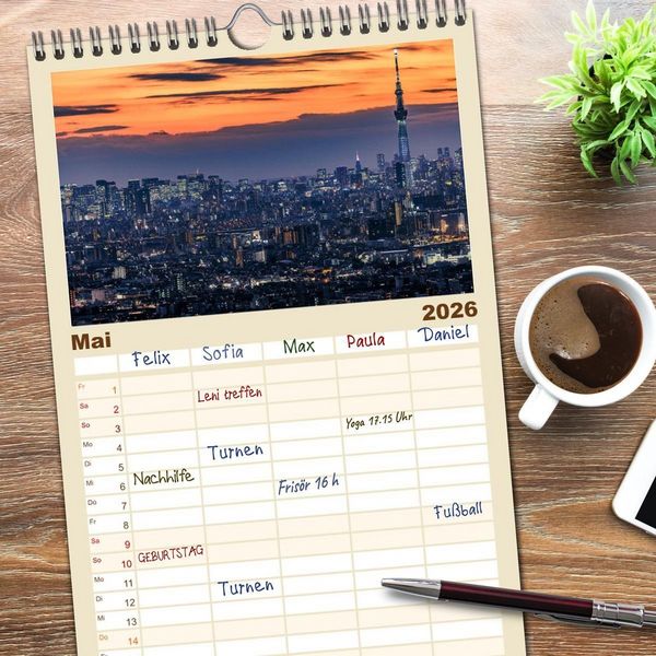 Produktbild: Familienplaner 2026 - Japan - zwischen Tradition und Moderne mit 5 Spalten (Wandkalender, 21 x 45 cm) CALVENDO