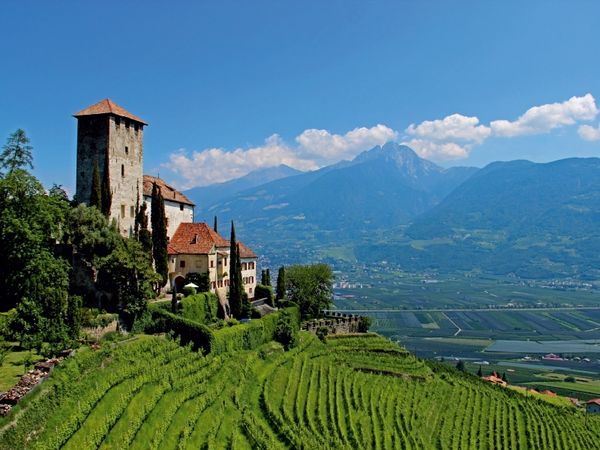 Produktbild: CALVENDO Puzzle Schloss Lebenberg | 1000 Teile Lege-Gr&ouml;&szlig;e 64x48cm Foto-Puzzle f&uuml;r gl&uuml;ckliche Stunden