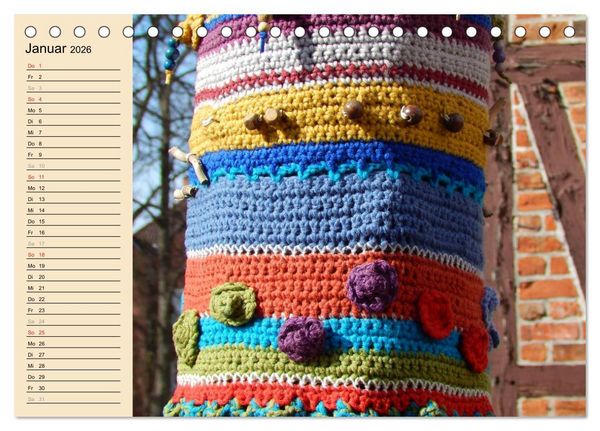 Produktbild: Urban Knitting L&uuml;neburg (Tischkalender 2026 DIN A5 quer), CALVENDO Monatskalender