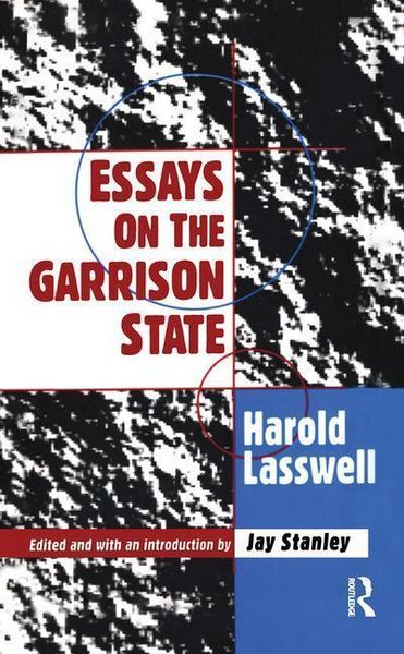 Produktbild: Essays on the Garrison State