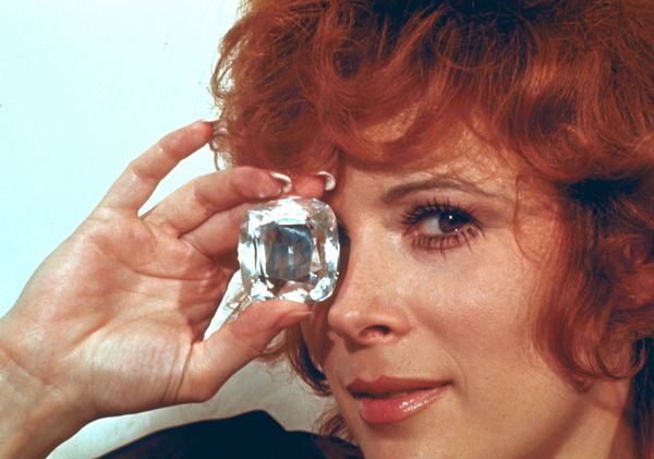 Produktbild: James Bond - Diamantenfieber (4K Ultra HD) + (Blu-ray)