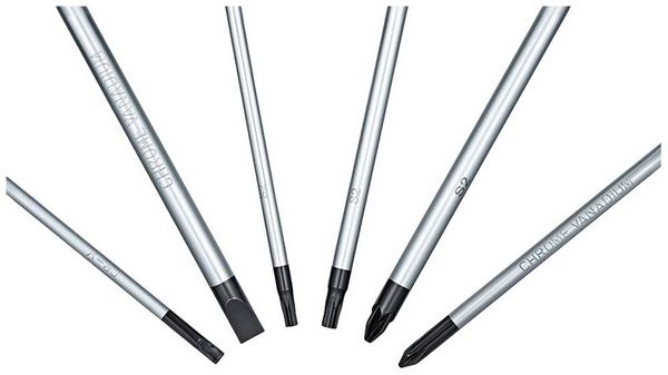 Produktbild: Bosch Professional 0615990N2R 0615990N2R Werkzeugset