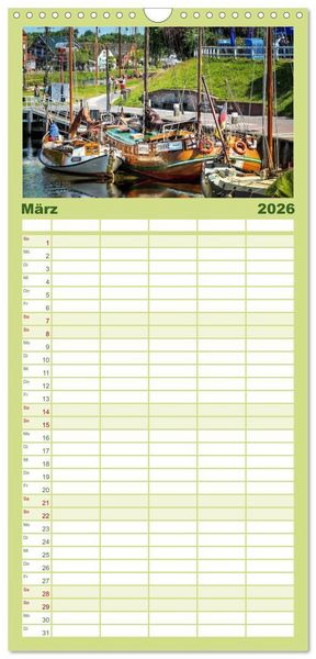 Produktbild: Familienplaner 2026 - Ostfriesland - Museumshafen Carolinensiel mit 5 Spalten (Wandkalender, 21 x 45 cm) CALVENDO