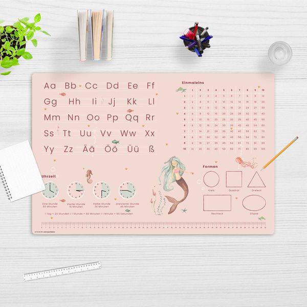 Produktbild: Cover-your-desk Schreibtischunterlage f&uuml;r Kinder Meerjungfrau Schulanfang - abc und einmaleins, aus hochwertigem Vinyl , 60 x 40 cm