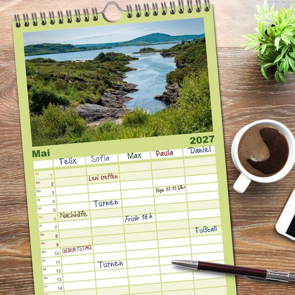 Produktbild: Familienplaner 2027 - Mystisches Irland mit 5 Spalten (Wandkalender, 21 x 45 cm) CALVENDO