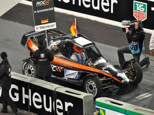 Produktbild: CALVENDO Puzzle Michael Schumacher | 1000 Teile Lege-Gr&ouml;&szlig;e 64x48cm Foto-Puzzle f&uuml;r gl&uuml;ckliche Stunden