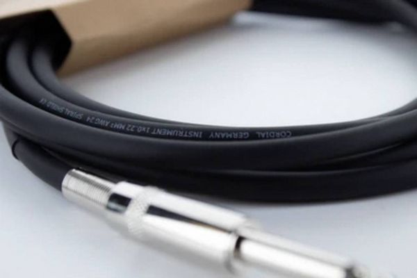 Produktbild: Cordial 14761 Klinke Instrumenten Anschlusskabel [1x Klinkenstecker 6.3 mm (mono) - 1x Klinkenstecker 6.3 mm (mono)] 3 m Schwarz Flexibel