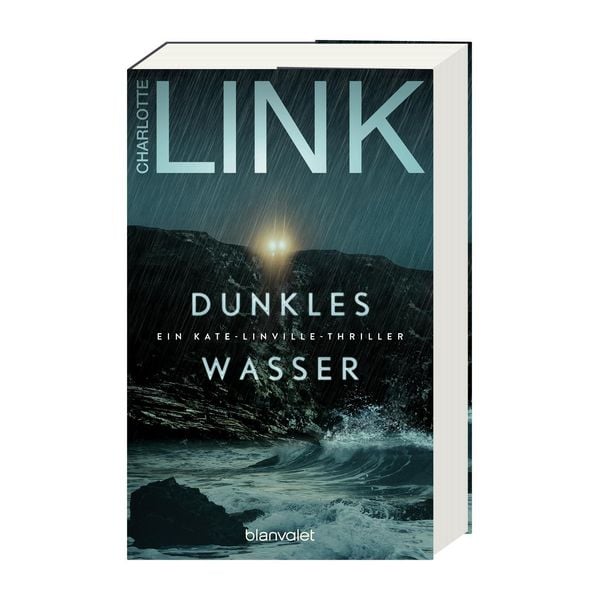 Dunkles Wasser