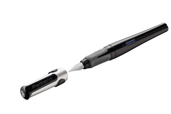 Produktbild: Pelikan F&uuml;ller Pelikano Schwarz Feder M f&uuml;r Rechtsh&auml;nder