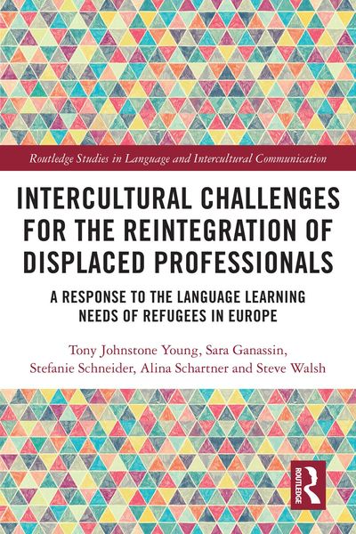 Produktbild: Intercultural Challenges for the Reintegration of Displaced Professionals