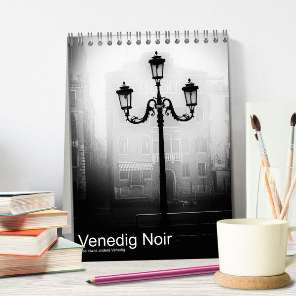 Produktbild: Venice Noir - Das etwas andere Venedig (Tischkalender 2026 DIN A5 hoch), CALVENDO Monatskalender