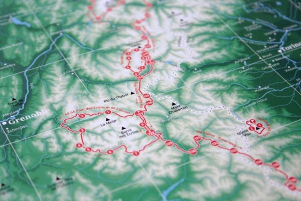 Spiegel, S: 111 Alpenberge