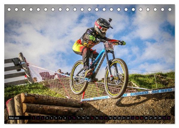 Produktbild: Women Downhill Racing (Tischkalender 2026 DIN A5 quer), CALVENDO Monatskalender