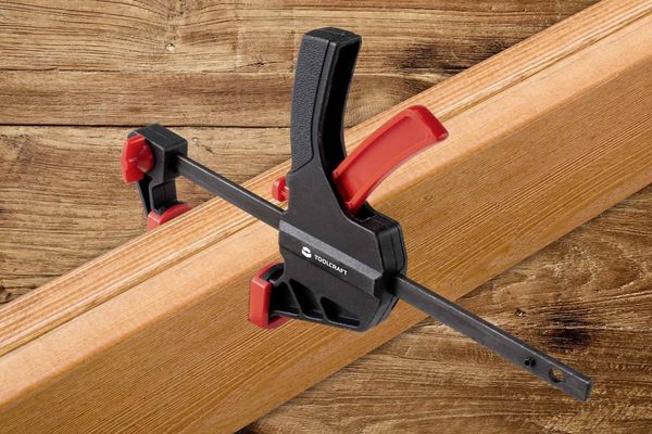 Produktbild: TOOLCRAFT TO-6743691 Einhandzwinge Spann-Weite (max.):100 mm Produktabmessung, L&auml;nge: 180 mm Ausladungs-Ma&szlig;e:35 mm