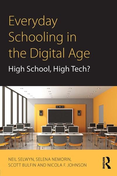 Produktbild: Everyday Schooling in the Digital Age
