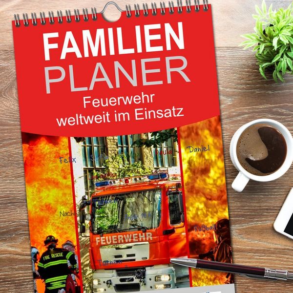 Produktbild: Familienplaner 2026 - Feuerwehr - weltweit im Einsatz mit 5 Spalten (Wandkalender, 21 x 45 cm) CALVENDO