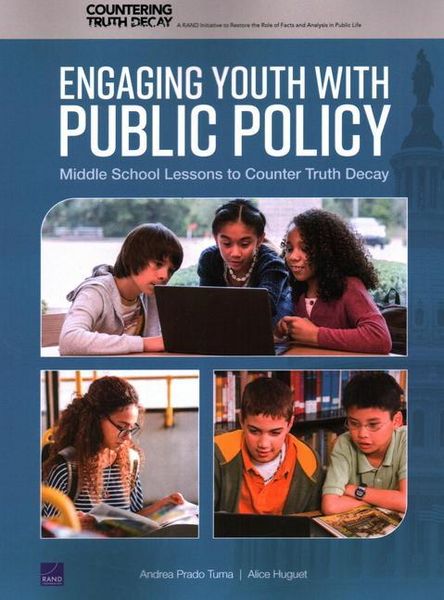 Produktbild: Engaging Youth with Public Policy
