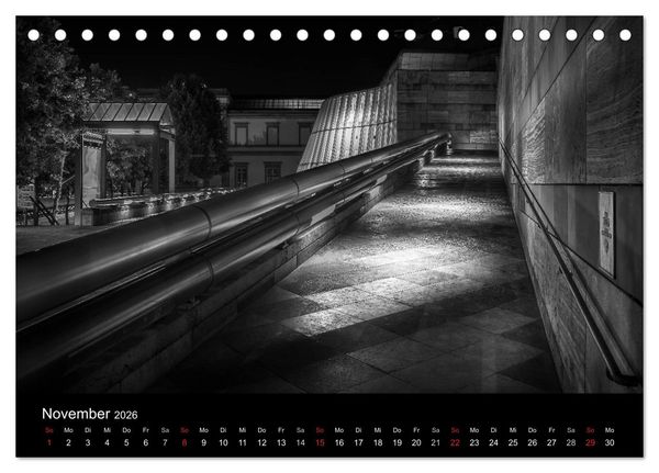 Produktbild: Stuttgart bei Nacht (Tischkalender 2026 DIN A5 quer), CALVENDO Monatskalender