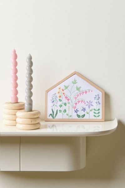 Produktbild: Stickpackung Gez&auml;hlter Kreuzstich, Blumenwiese // Haus Quer S, 20 x 16,5 cm