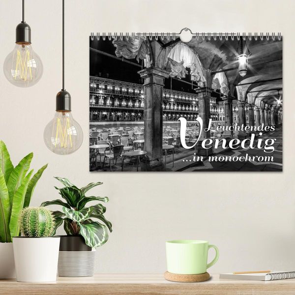 Produktbild: Leuchtendes Venedig &hellip;in monochrom (Wandkalender 2026 DIN A4 quer), CALVENDO Monatskalender