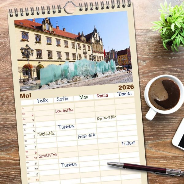 Produktbild: Familienplaner 2026 - Zauberhaftes Breslau mit 5 Spalten (Wandkalender, 21 x 45 cm) CALVENDO