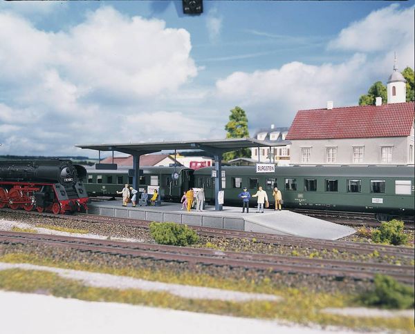 Piko - Bahnsteig Burgstein