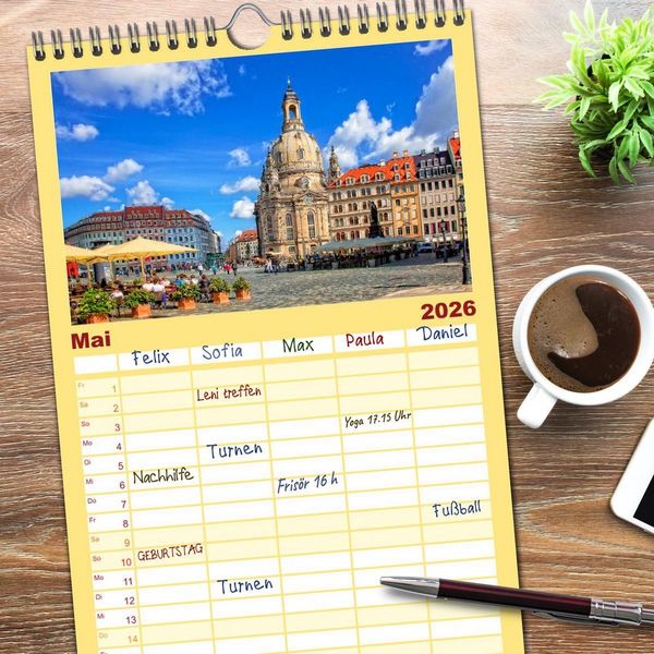 Produktbild: Familienplaner 2026 - 12 wundersch&ouml;ne Sehensw&uuml;rdigkeiten in Deutschland mit 5 Spalten (Wandkalender, 21 x 45 cm) CALVENDO