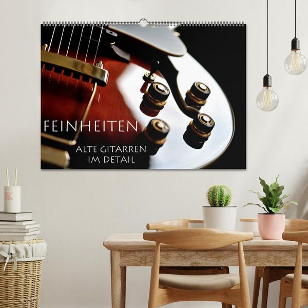 Produktbild: Feinheiten - Alte Gitarren im Detail (Wandkalender 2026 DIN A2 quer), CALVENDO Monatskalender