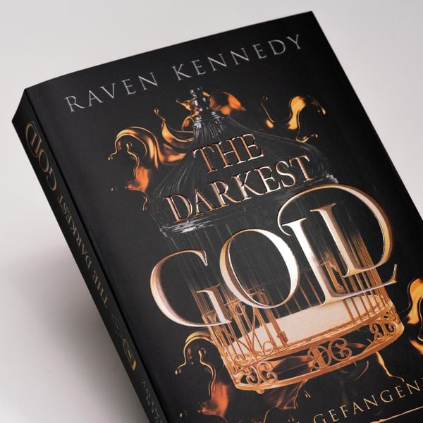 Produktbild: The Darkest Gold &ndash; Die Gefangene