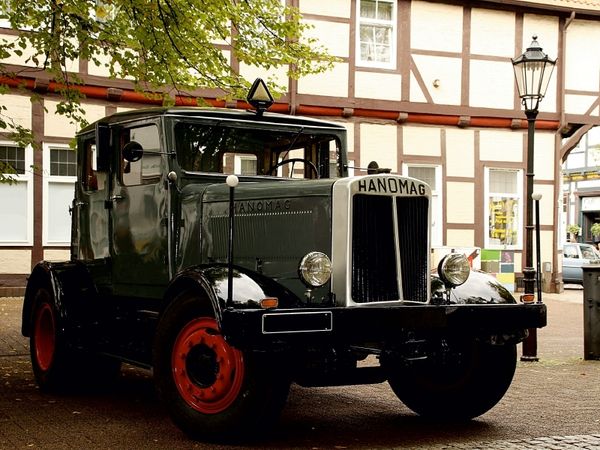 Produktbild: CALVENDO Puzzle Automobile vergangener Jahrzehnte | 1000 Teile Lege-Gr&ouml;&szlig;e 64x48cm Foto-Puzzle f&uuml;r gl&uuml;ckliche Stunden