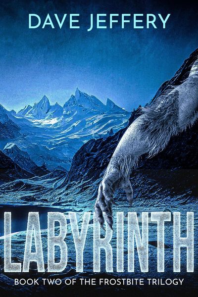 Produktbild: Labyrinth (The Frostbite Trilogy, #2)