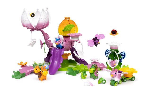 Produktbild: BRIO Flora - 36242 Blumenstadt Deluxe Set | riesiges Spielset f&uuml;r endlosen fantasievollen Spielspa&szlig; f&uuml;r M&auml;dchen und Jungen ab 3 Jahren - wundersch&ouml;nes Geschenk mit sehr viel Zubeh&ouml;r