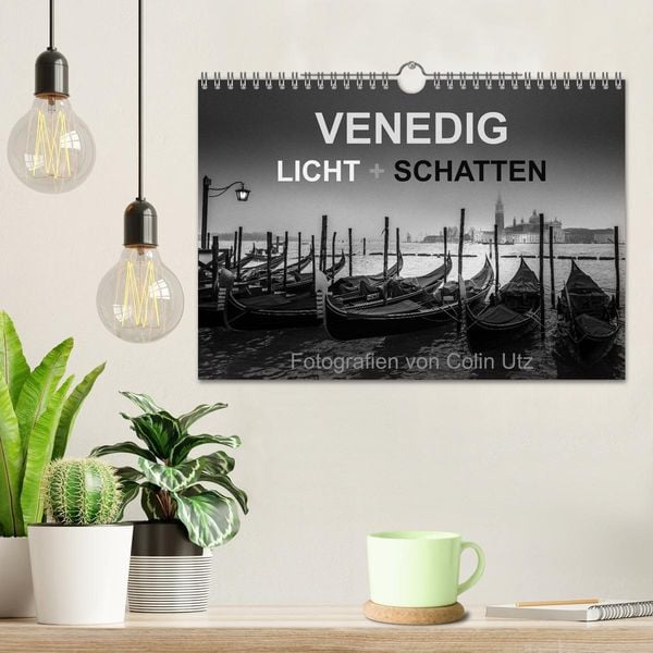 Produktbild: Venedig - Licht und Schatten (Wandkalender 2026 DIN A4 quer), CALVENDO Monatskalender