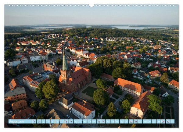 Produktbild: Momente von oben (hochwertiger Premium Wandkalender 2026 DIN A2 quer), Kunstdruck in Hochglanz