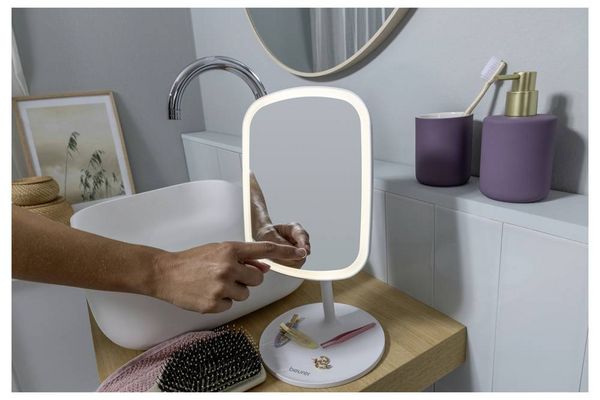 Produktbild: Beurer BS 47 Kosmetikspiegel Mit LED Beleuchtung
