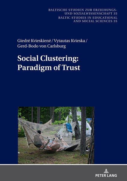 Produktbild: Social Clustering: Paradigm of Trust