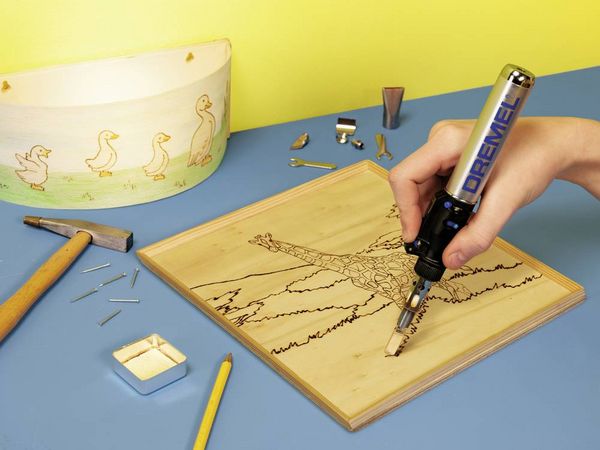 Produktbild: Dremel 2000-7 Versatip Gasl&ouml;t-Set L&ouml;tspitze, Hei&szlig;gasd&uuml;se, Schaumstoffschneidespitze, Seilschneidespitze