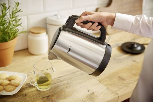 Produktbild: Philips Home HD9350/90 Daily Wasserkocher Edelstahl, Schwarz Fassungsverm&ouml;gen: 1.7 l