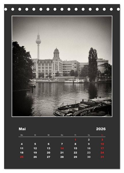 Produktbild: Berlin - Portrait einer Stadt (Tischkalender 2026 DIN A5 hoch), CALVENDO Monatskalender