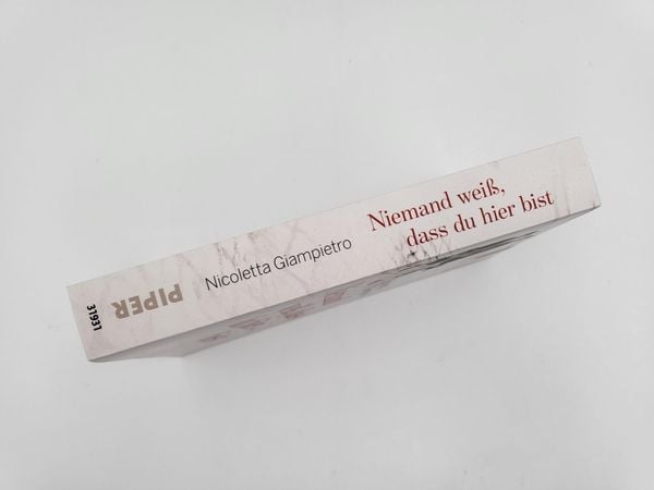 Produktbild: Niemand wei&szlig;, dass du hier bist