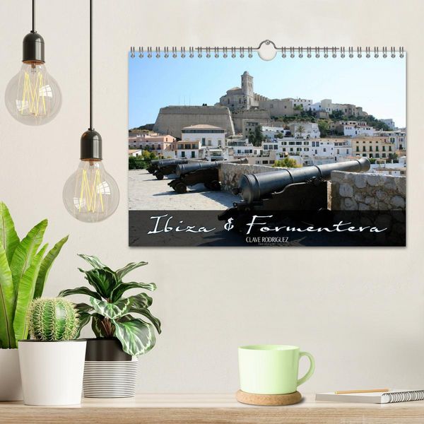 Produktbild: Ibiza & Formentera (Wandkalender 2026 DIN A4 quer), CALVENDO Monatskalender