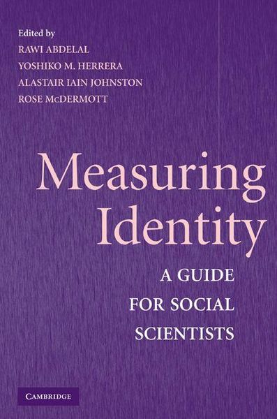 Produktbild: Measuring Identity