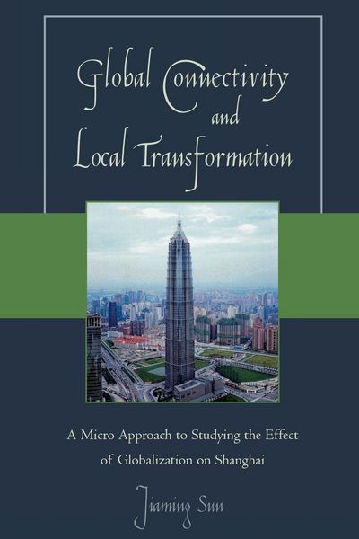Produktbild: Global Connectivity and Local Transformation