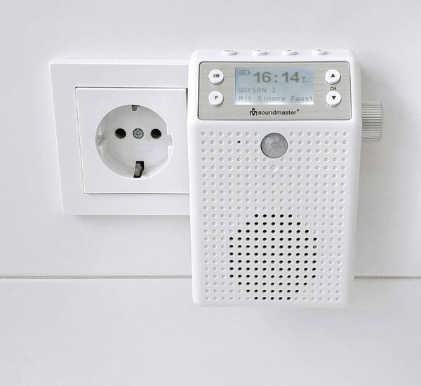 Produktbild: Soundmaster DAB60WE Steckdosenradio DAB+, UKW Bluetooth&reg;, USB Freisprechfunktion, Inkl. Mikrofon, spritzwassergesch&uuml;tzt