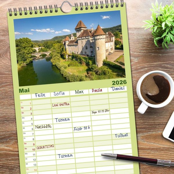 Produktbild: Familienplaner 2026 - Frankreich - Franche-Comt&eacute; mit 5 Spalten (Wandkalender, 21 x 45 cm) CALVENDO